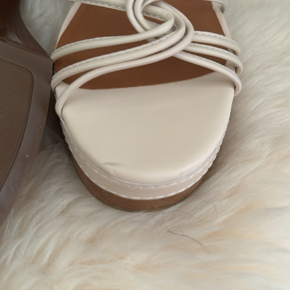 Ismene Platform Heel Lucky 🍀 Brand size 9 - Picture 5 of 6